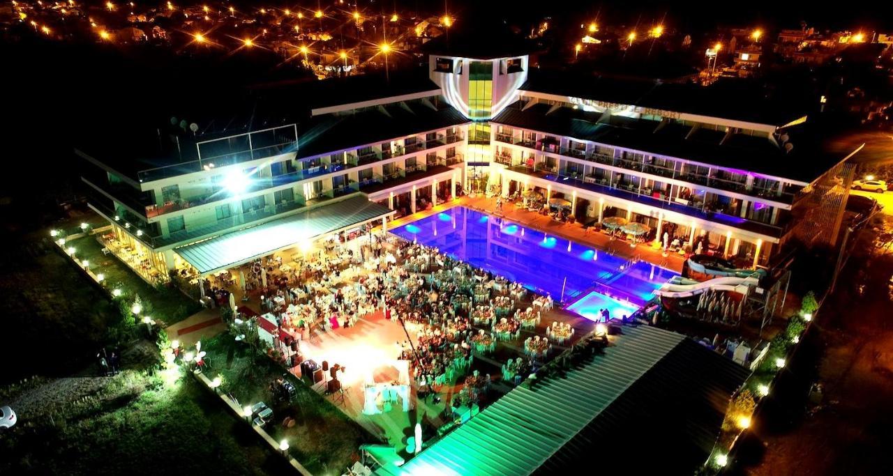 Ceti̇N Presti̇Ge Resort Ocaklar Luaran gambar