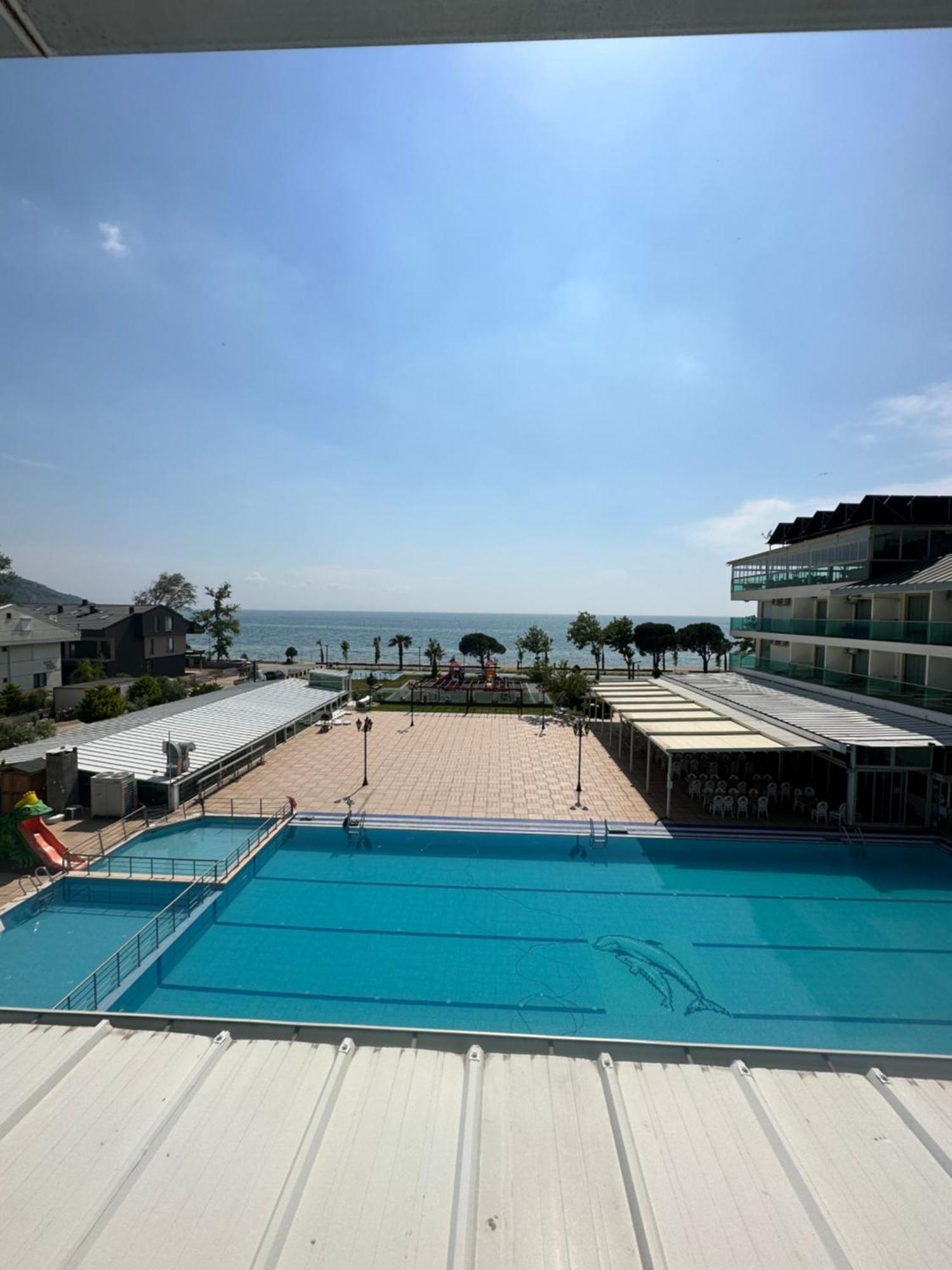 Ceti̇N Presti̇Ge Resort Ocaklar Luaran gambar