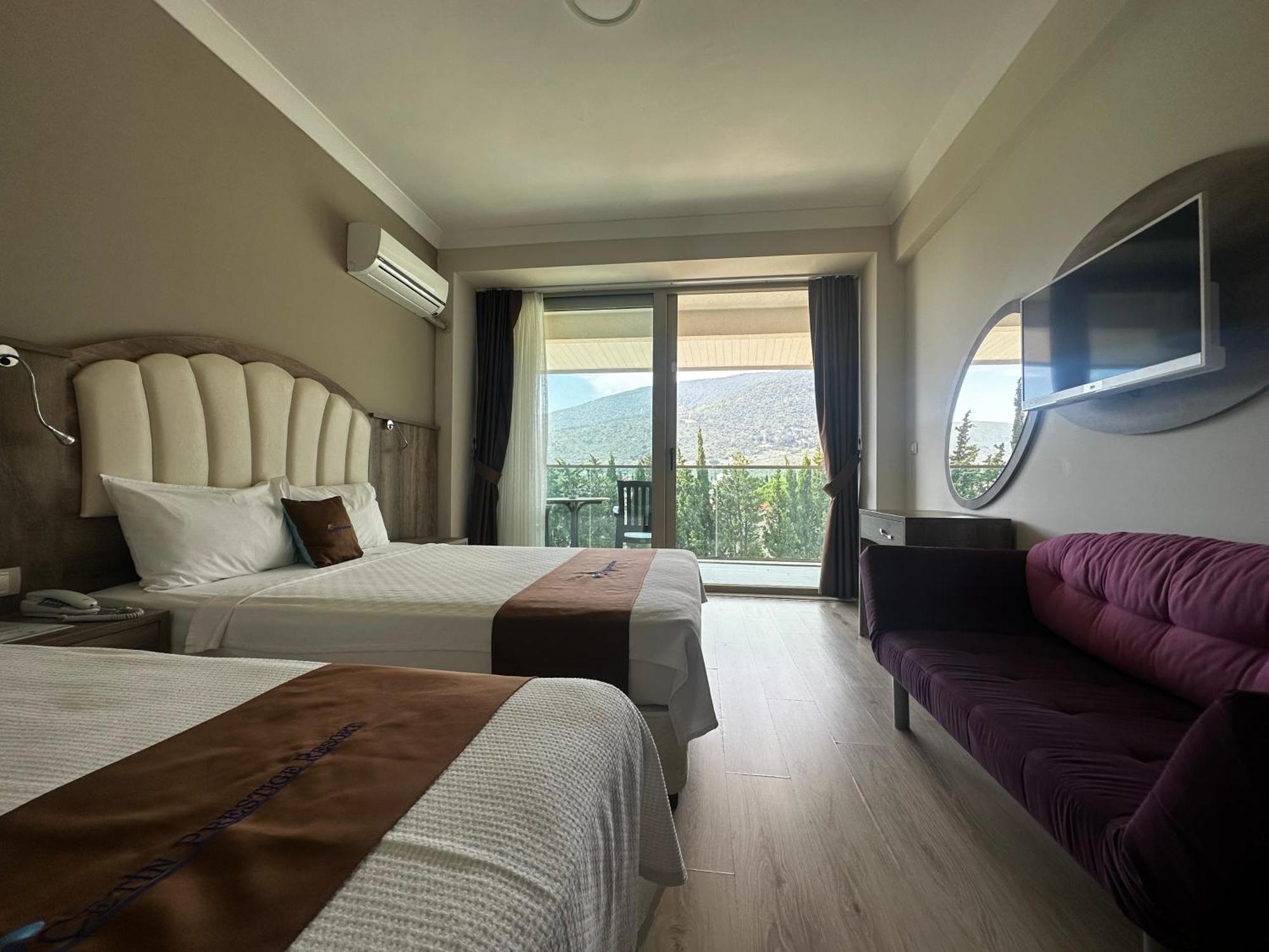 Ceti̇N Presti̇Ge Resort Ocaklar Luaran gambar