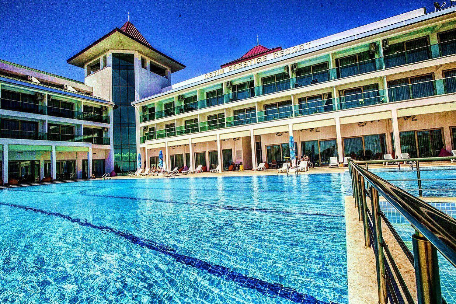 Ceti̇N Presti̇Ge Resort Ocaklar Luaran gambar