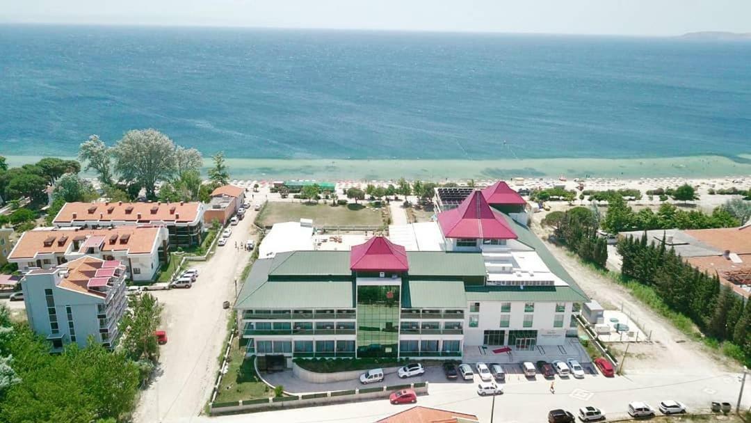 Ceti̇N Presti̇Ge Resort Ocaklar Luaran gambar